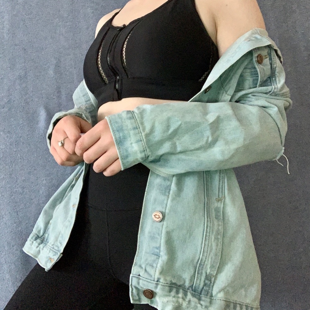 Lightwash Distressed Jean Jacket